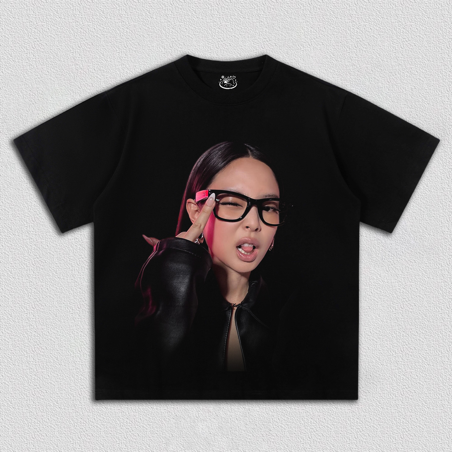 Jennie S2 Tee