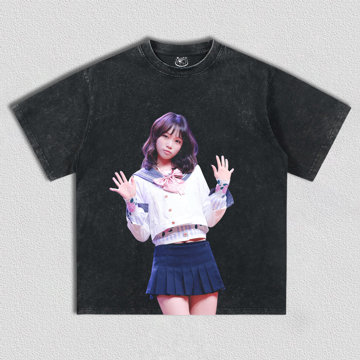 le sserafim Chaewon TEE