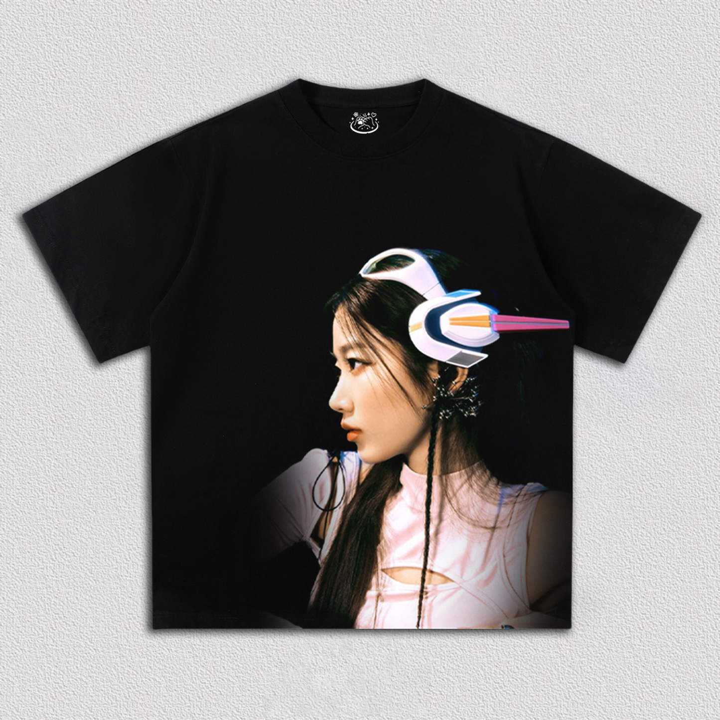 lesserafim KAZUHA TEE 9.10