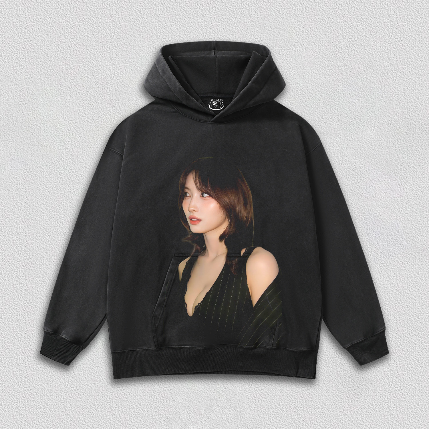 Momo HOODIES 12.8-1