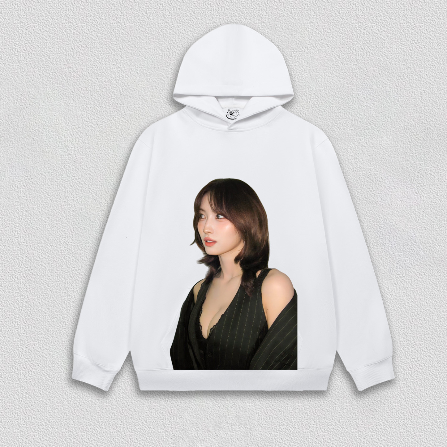 Momo HOODIES 12.8-1