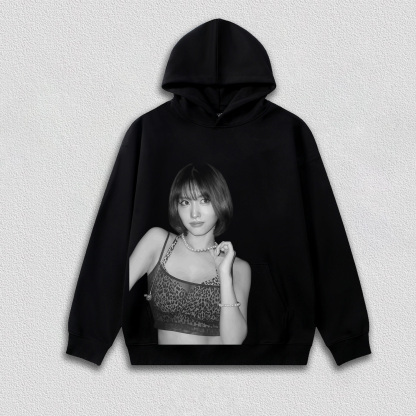Momo HOODIES 12.8-3