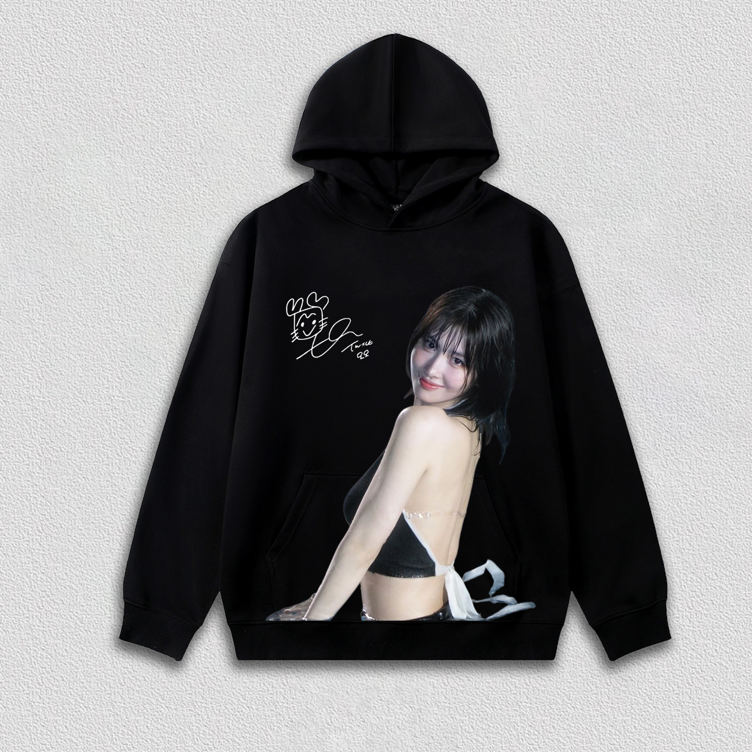 TWICE momo HOODIES-1