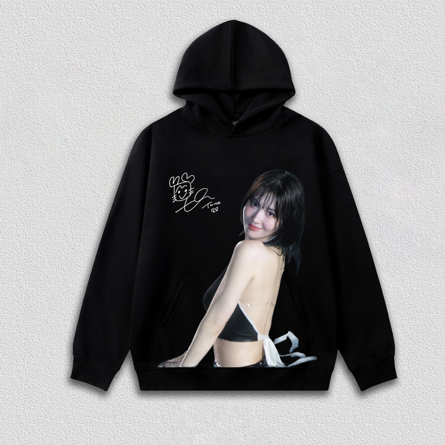 TWICE momo HOODIES-1