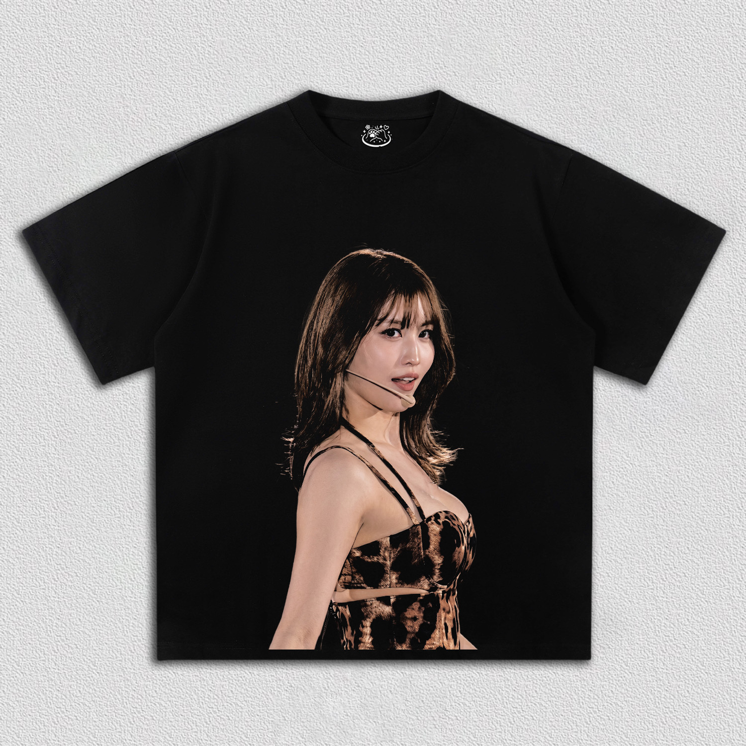 Momo Tee