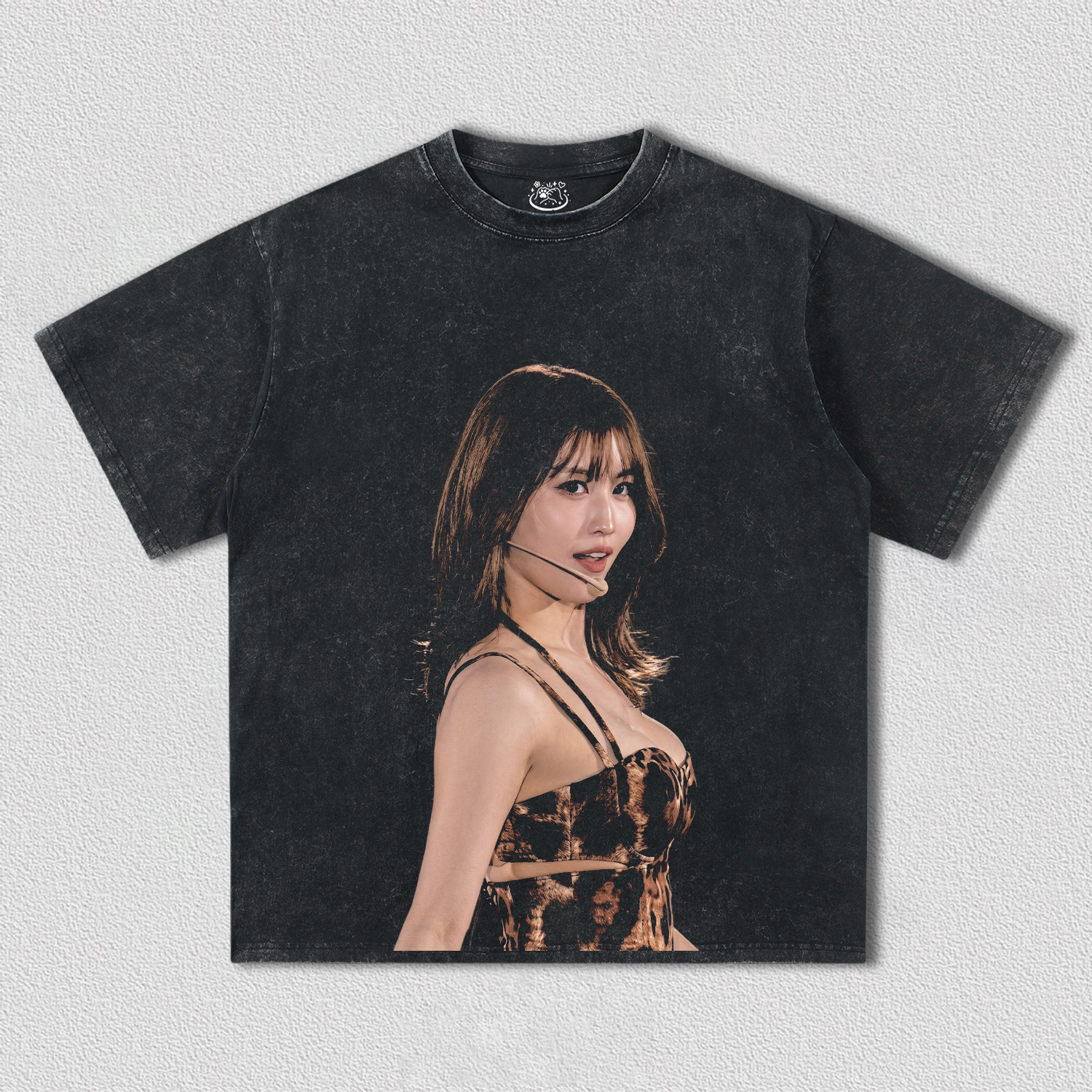 Momo Tee