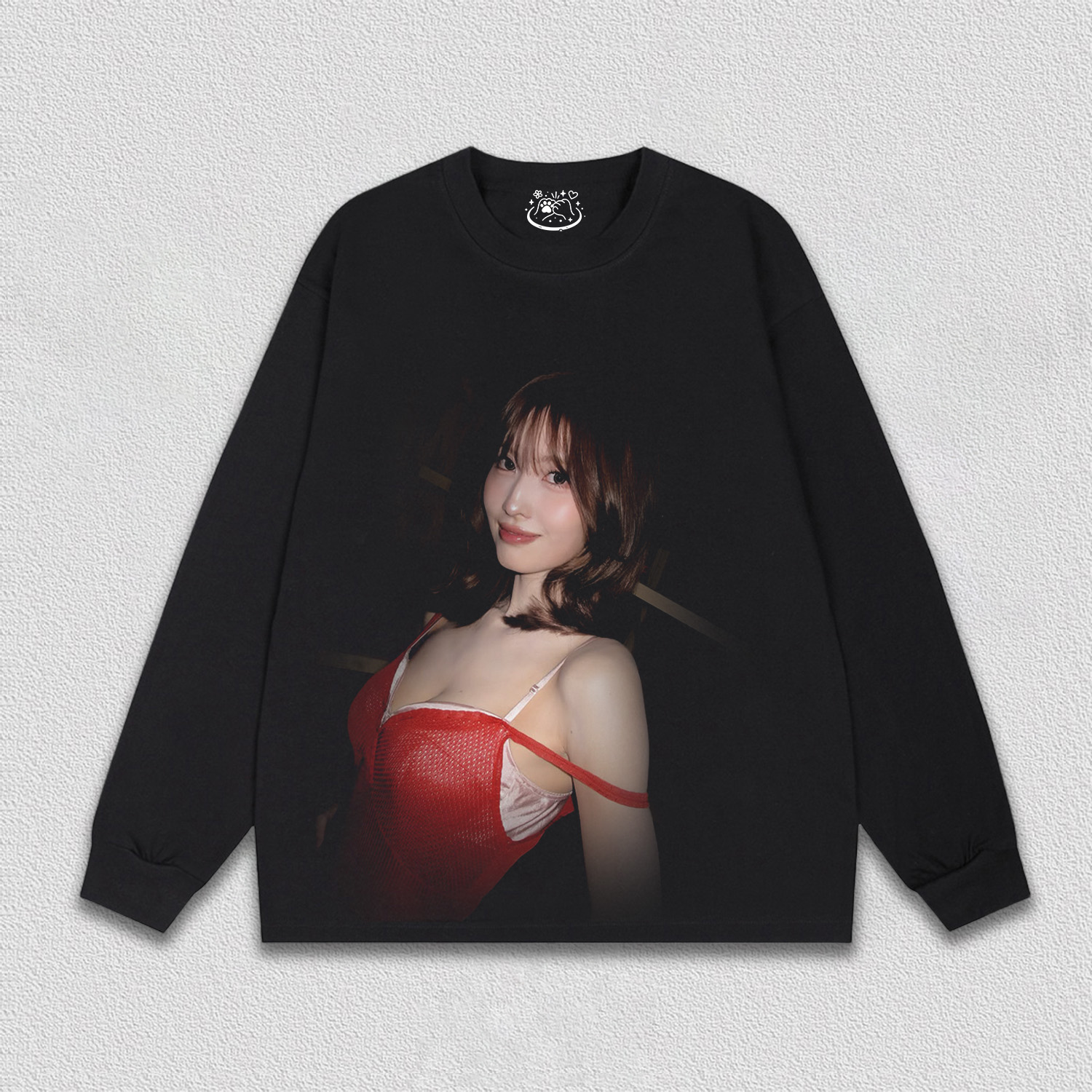 Momo Tee