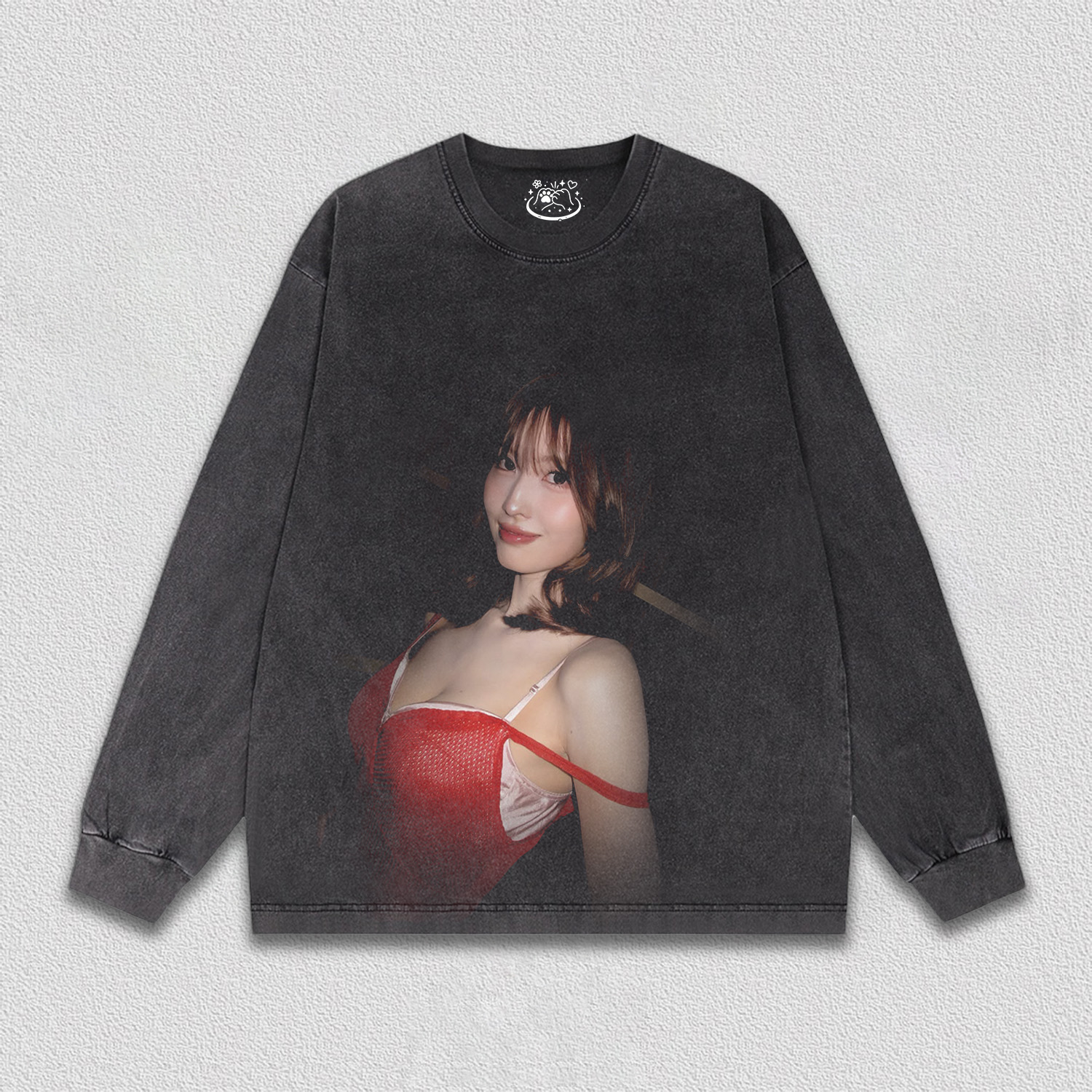 Momo Tee