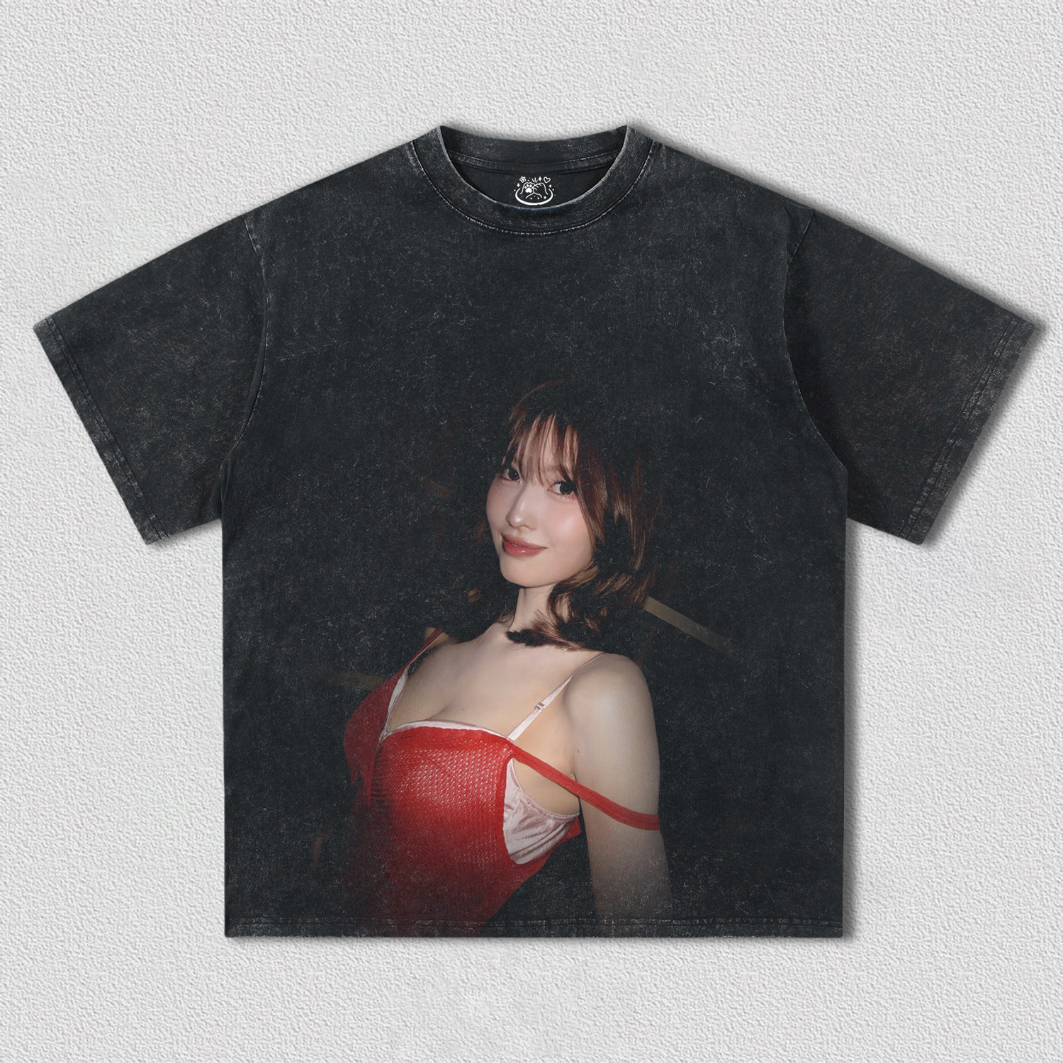 Momo Tee