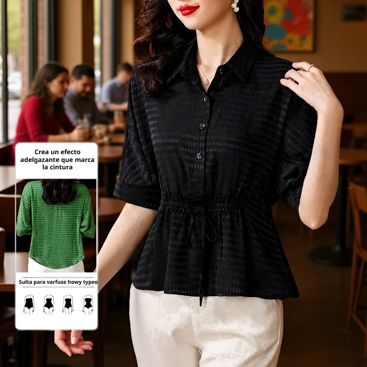 Blusa femenina ligera de manga cinco y cintura ajustada