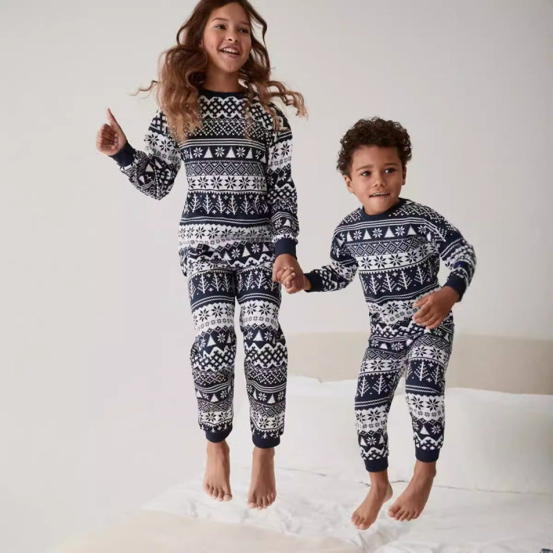 Christmas Long Sleeve Family Matching Pajama Set
