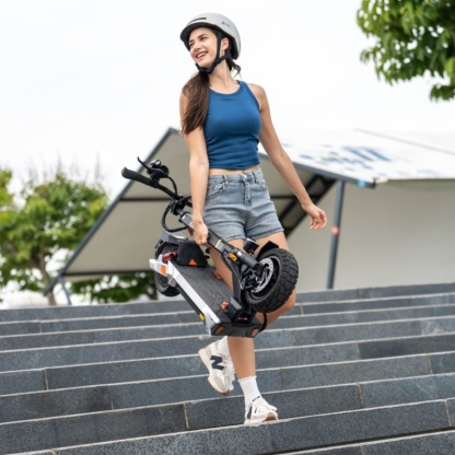 KuKirin M4 Max Electric Scooter