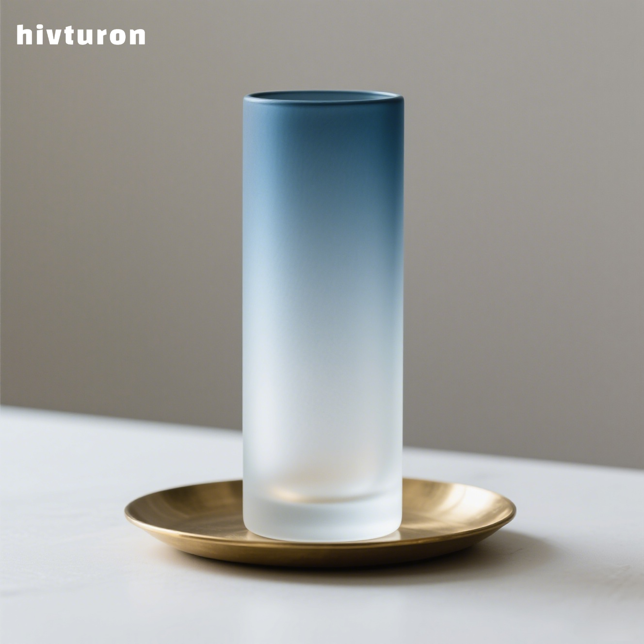 Frosted glass vase (gradient blue)