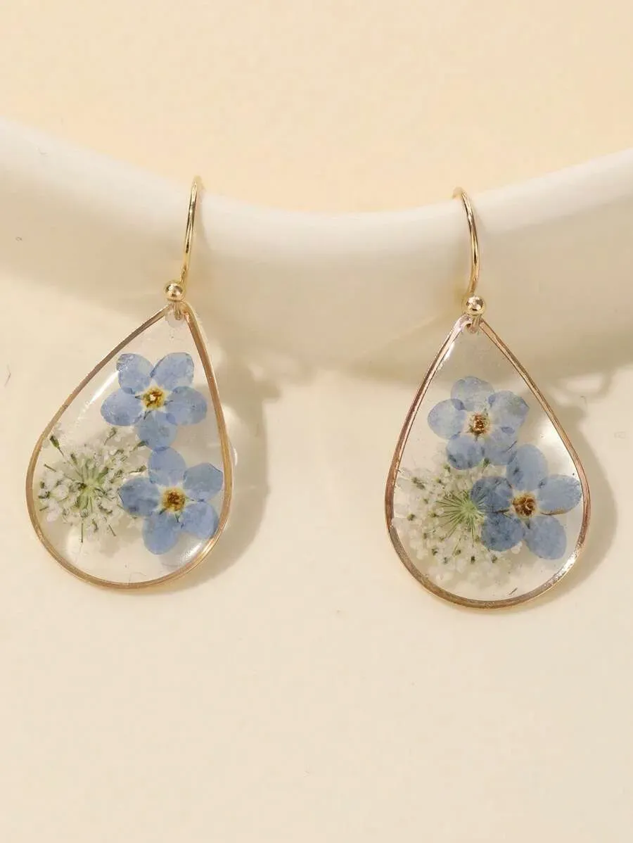 Teardrop Shape Resin & Dried Flower Earrings