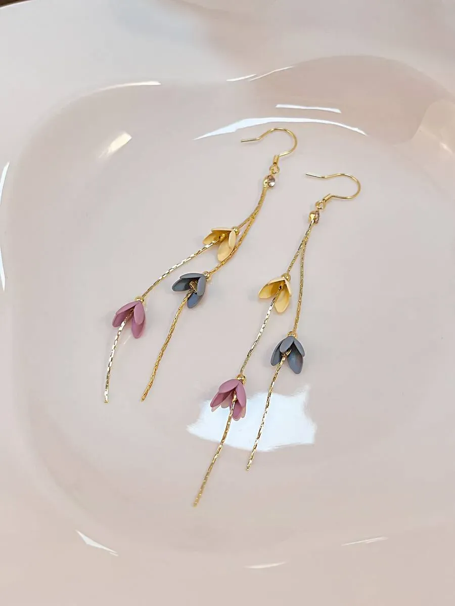 Flower & Metal Tassel Drop Earrings