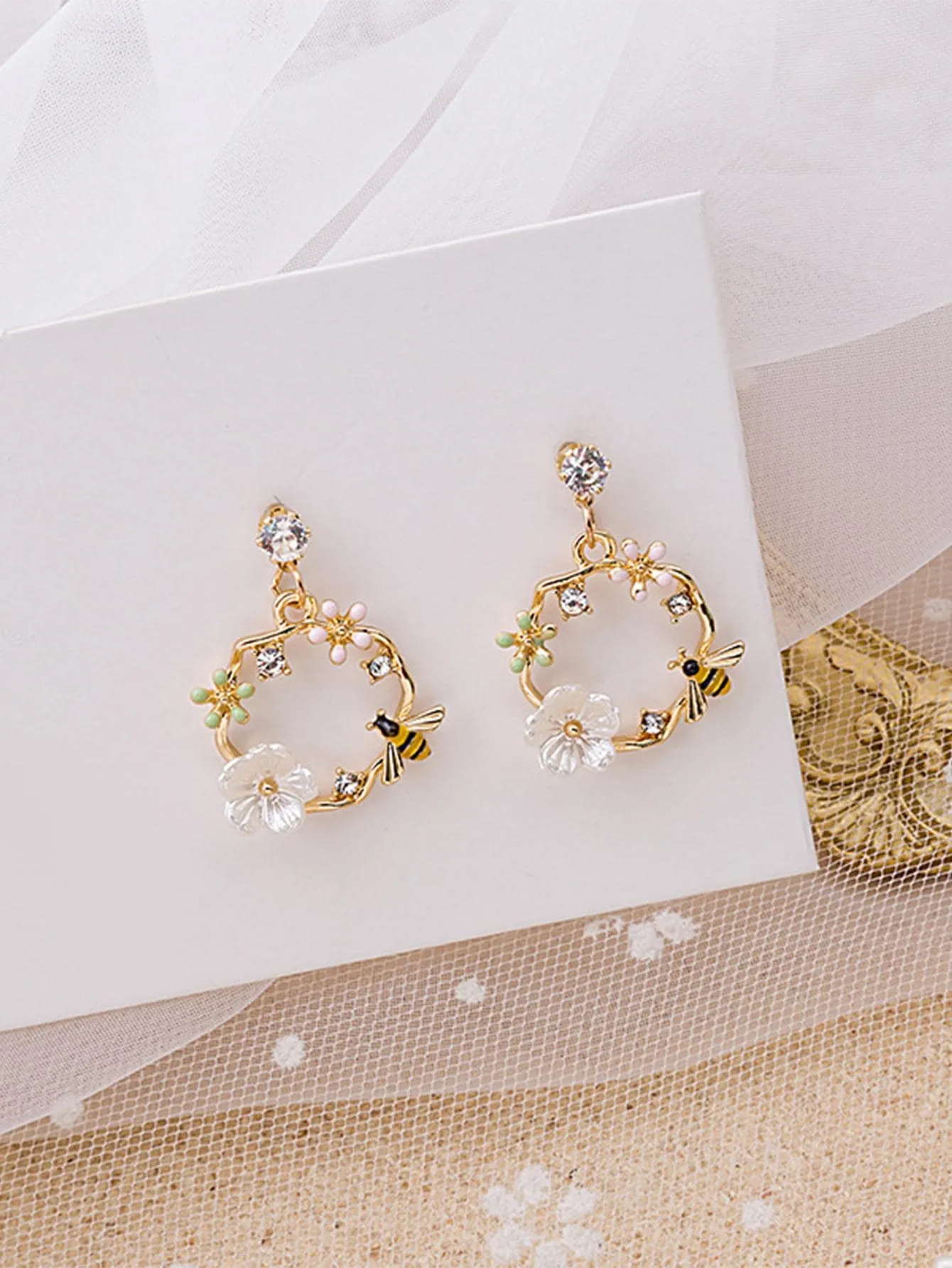 Flower & Bee Decor Circle Drop Earrings