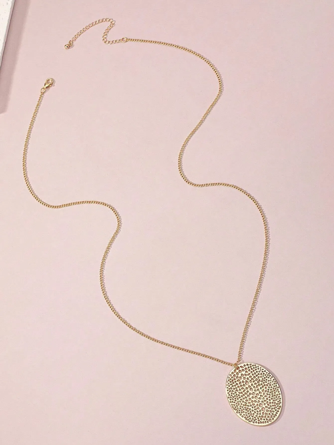 1pc Gold-Tone Alloy Ellipse Pendant Simple Fashionable Elegant Long Necklace
