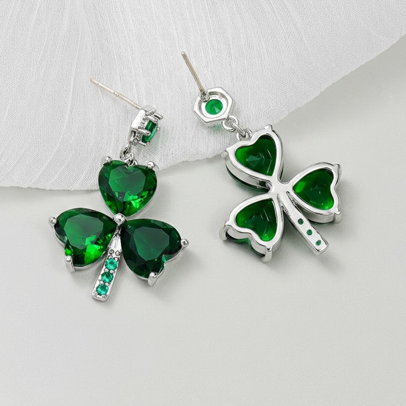 Shamrock Shining Earring