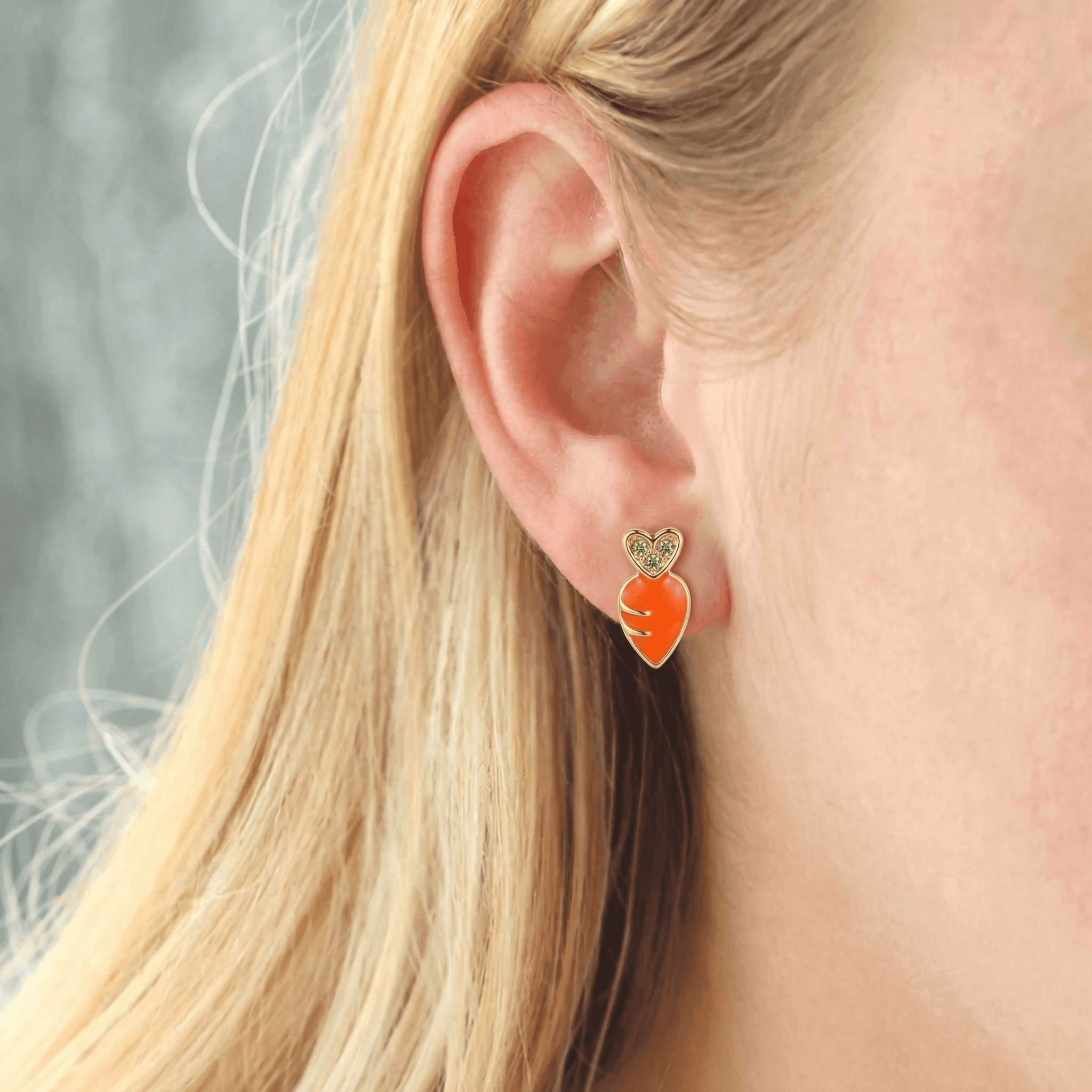 Diamond Carrot Earring