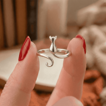Minimalist Kitty Ring