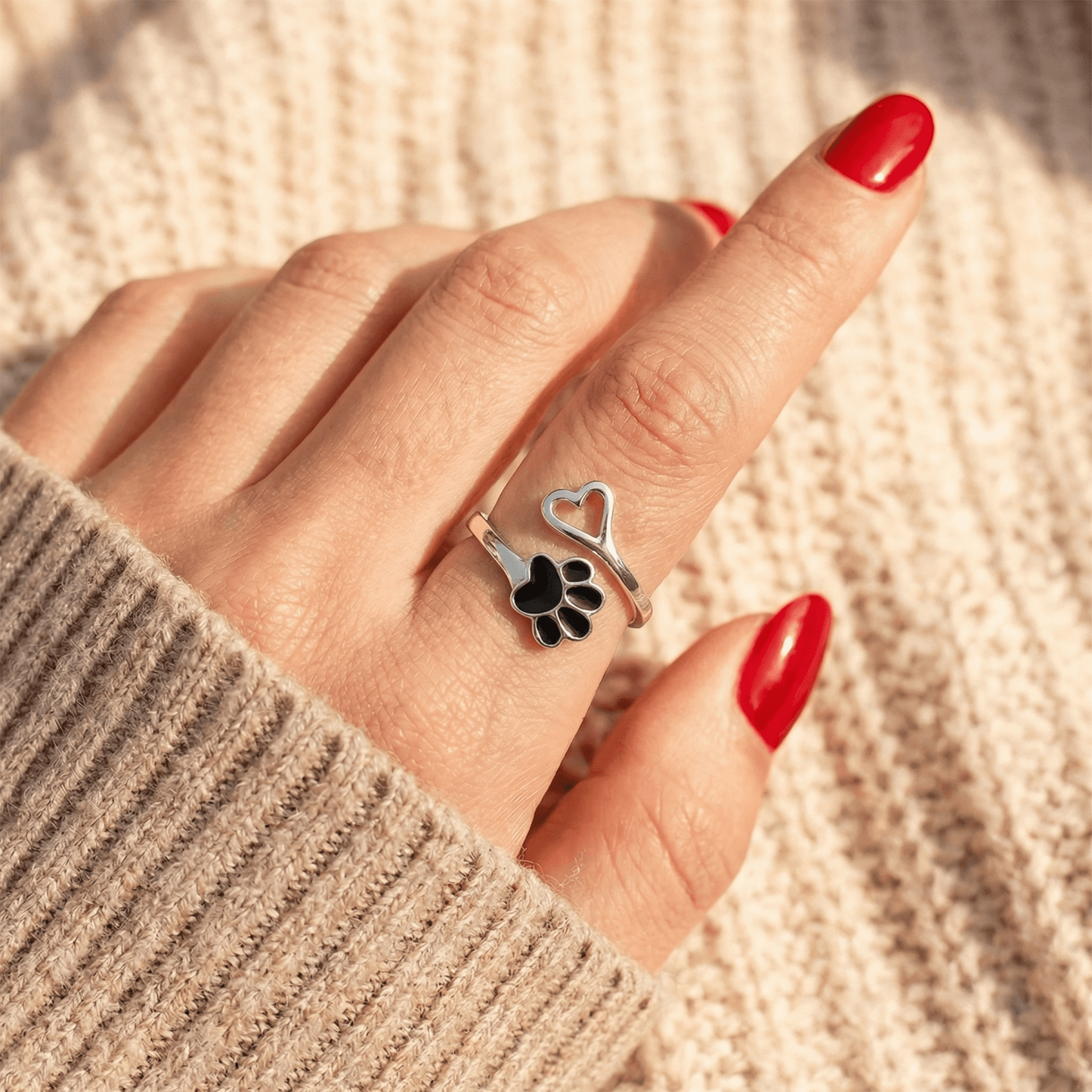 Love & Paw Ring