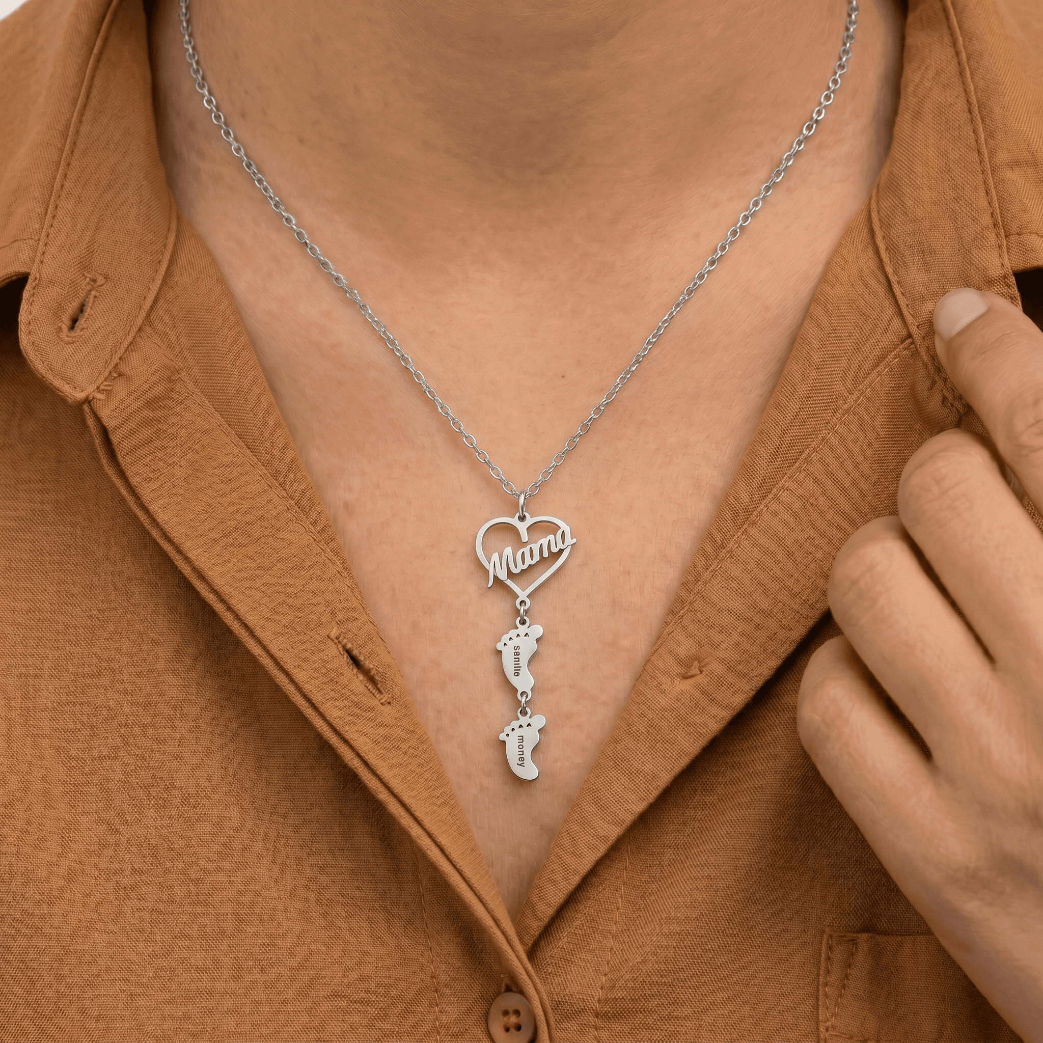 The Baby Steps Necklace