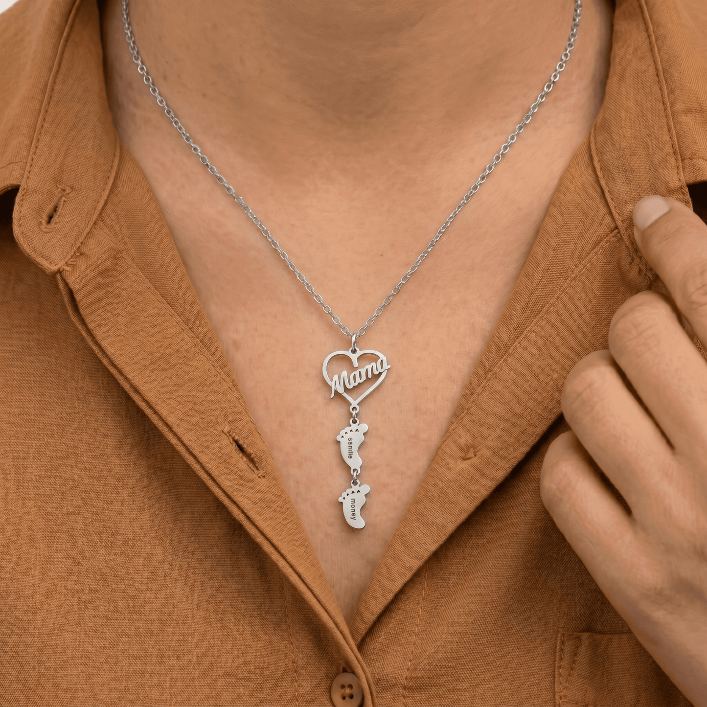 The Baby Steps Necklace