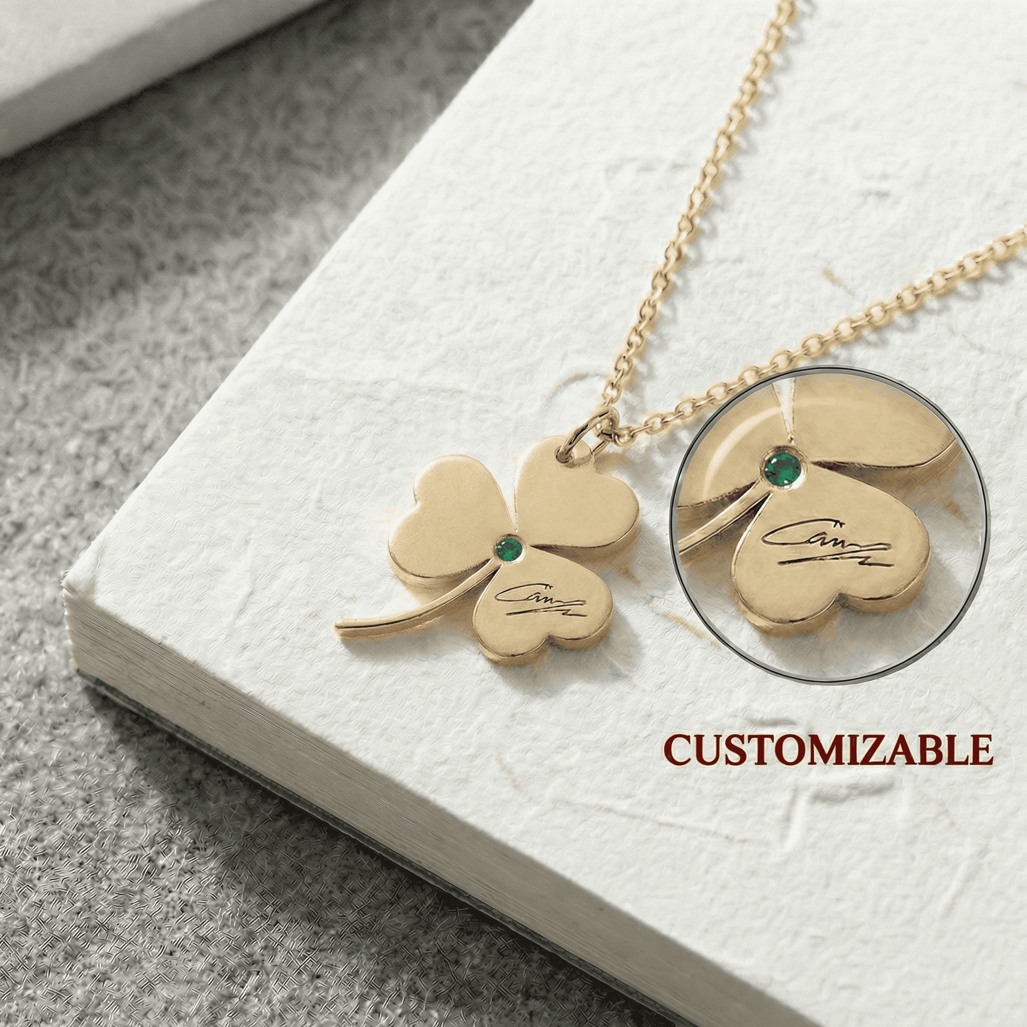 Shamrock Necklace sim