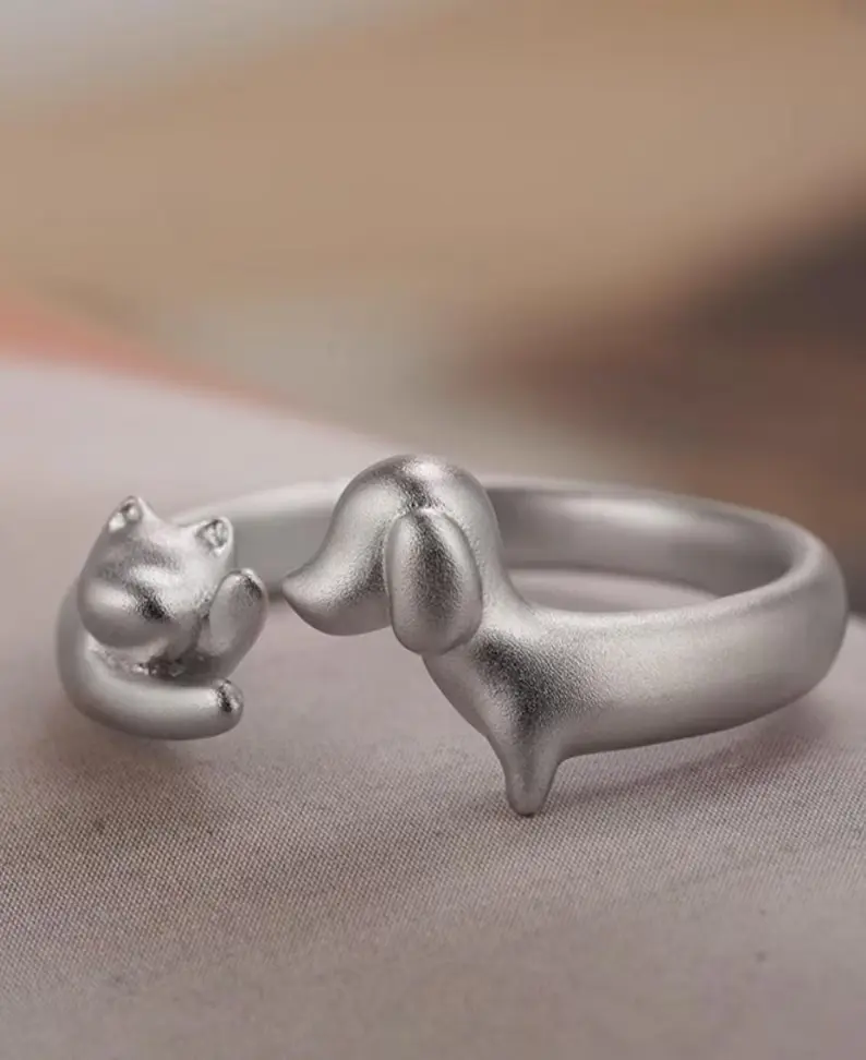 Cat Dog hug Ring