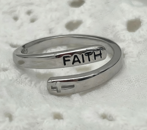 Faith Hug Ring