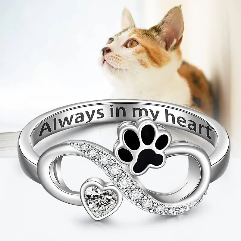 Kitty Paw Heart Ring