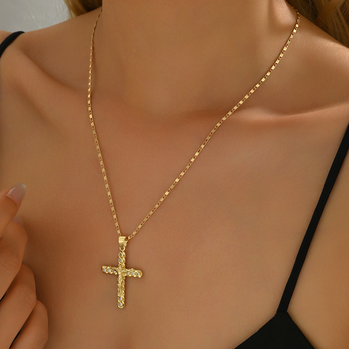歐美跨境熱銷銅鋯石十字架項鍊時尚高級感diy設計百搭飾品配飾女