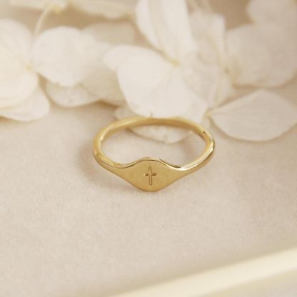Small Cross faith Ring