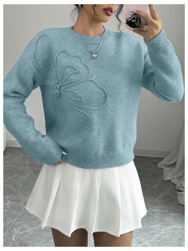 Women's 3D Floral Appliques Crewneck Sweaters Long Sleeve Drop Shoulder Pullovers