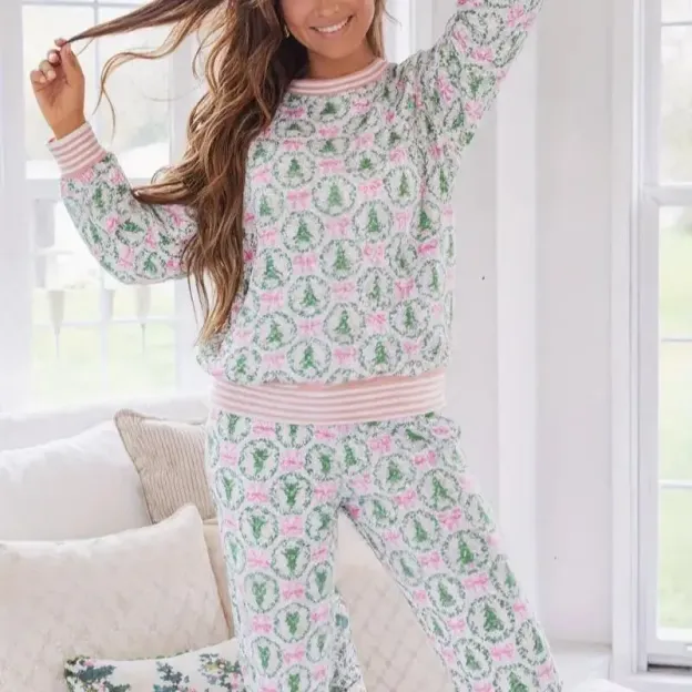 🎄✨Christmas Trees and Bows Pajama Set (Buy 2 Free Shipping)