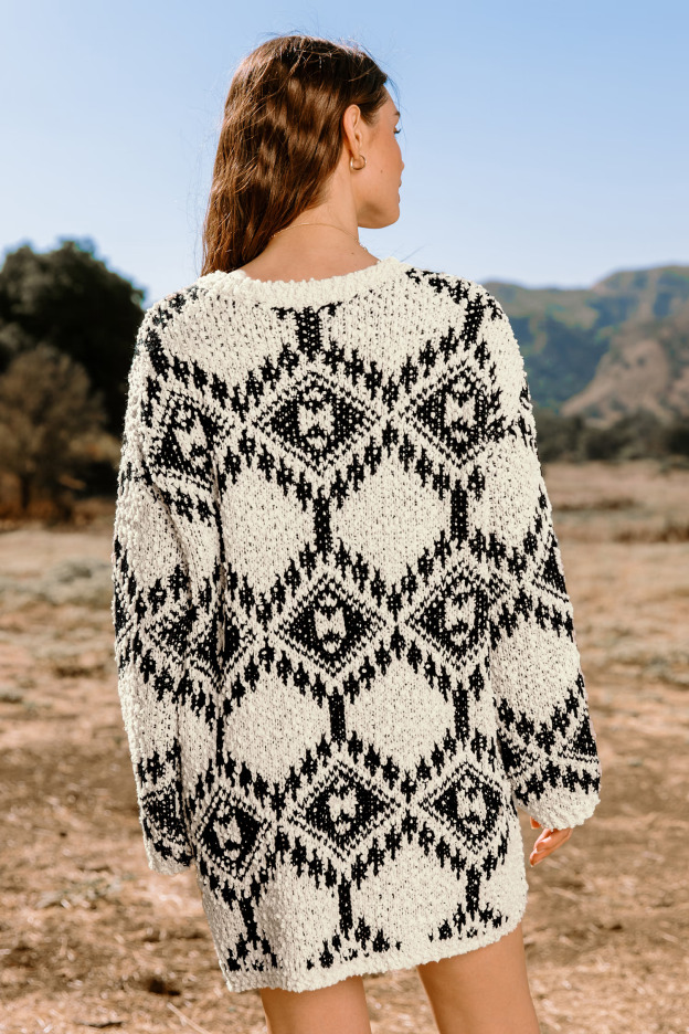 🔥 Hot item of the season — selling fast!Faynilla Cozy Knit V-Neck Dress 💕 | Soft, Slim & So Chic