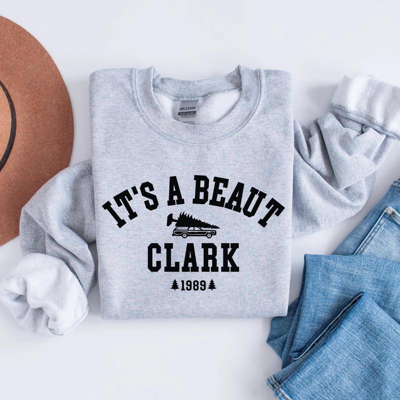 Funny Holiday Tree Sweatshirt – “It’s a Beaut” Vintage Christmas Pullover – Cozy Winter Crewneck