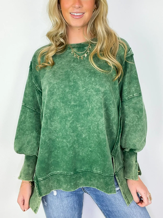 ✨Women's Acid Wash Split Cuff Oversized Crew Pullover (Buy 2 Free Shipping)