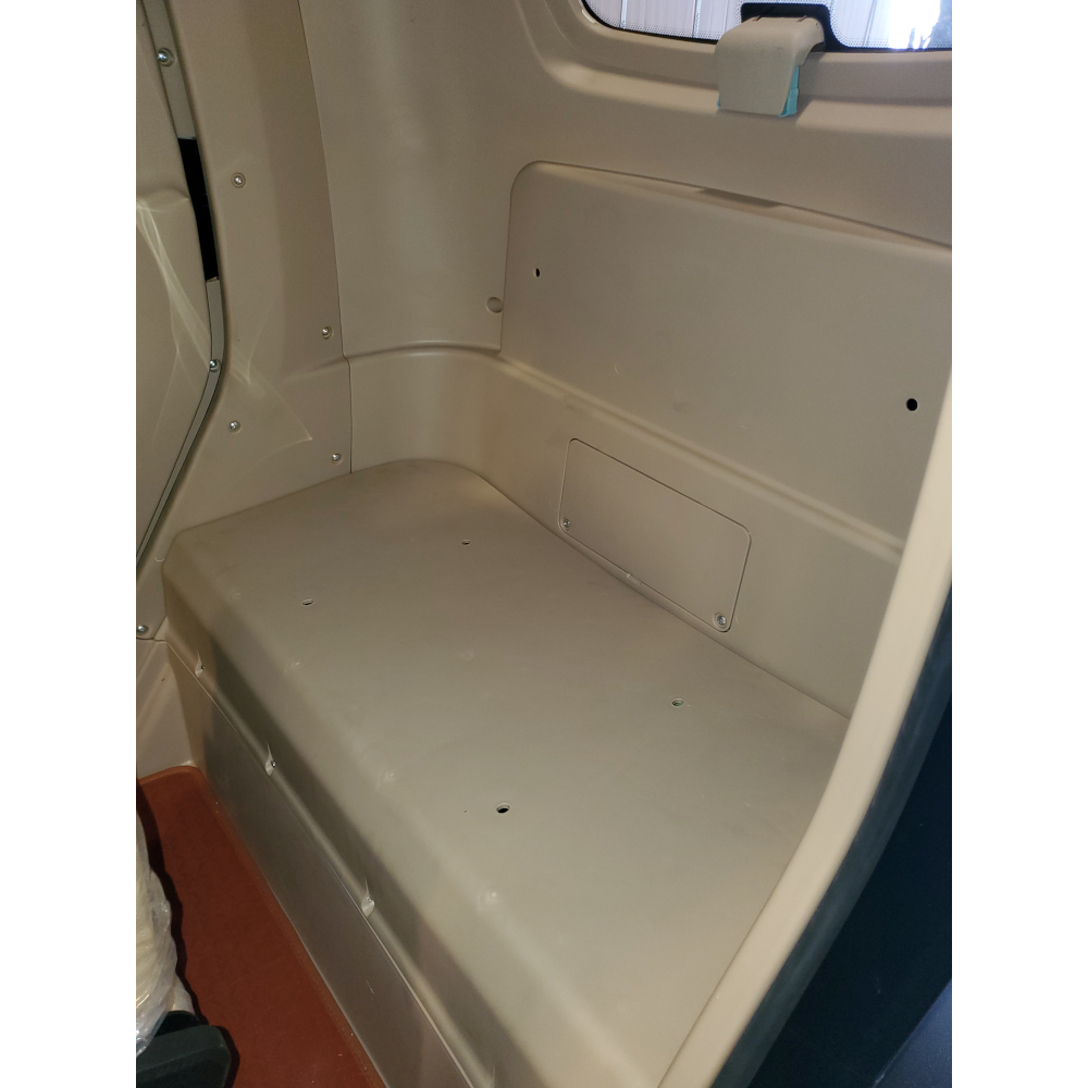 GIO All-Season Enclosed Mobility Scooter - Red - With Winter Heater & Summer Fan