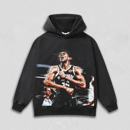 Giannis Antetokounmpo -1