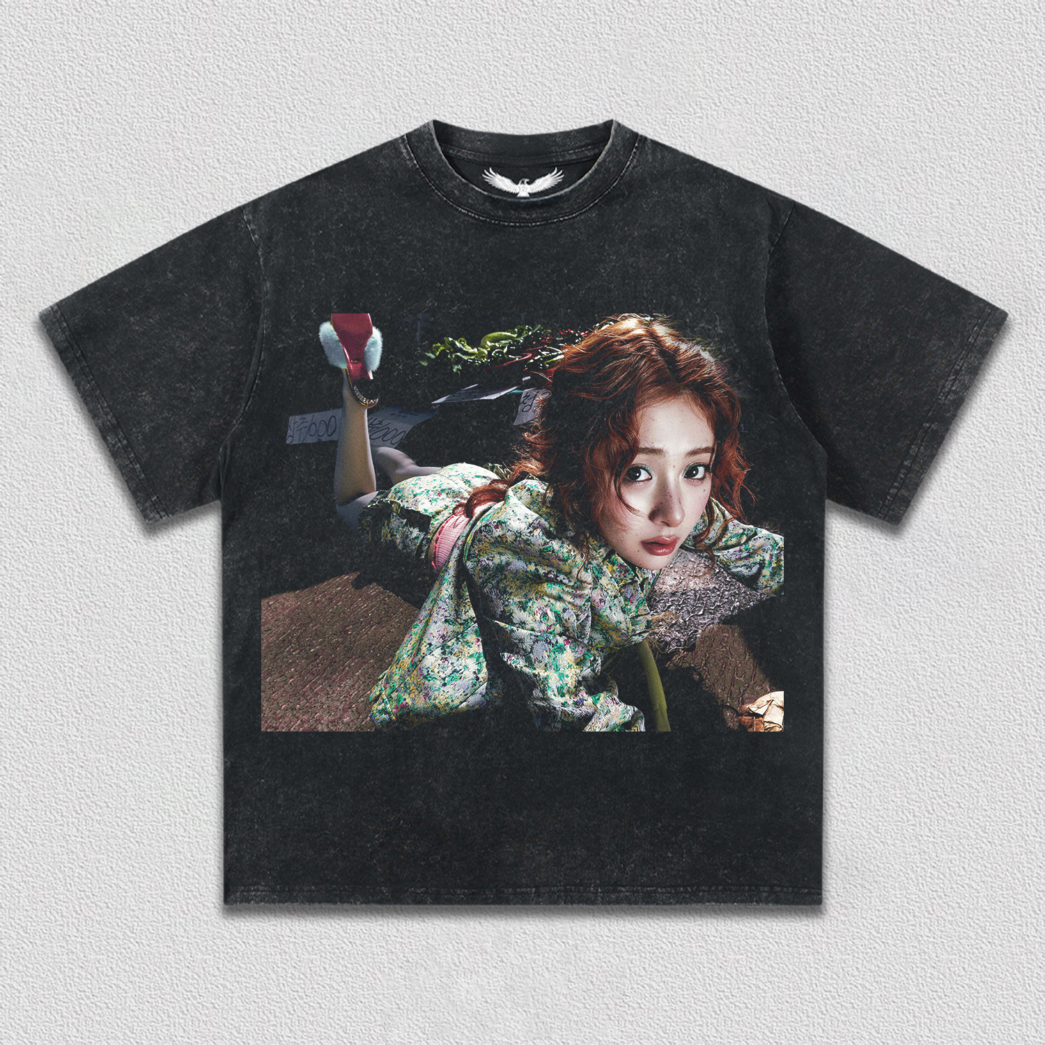 LE SSERAFIM HUH YUNJIN