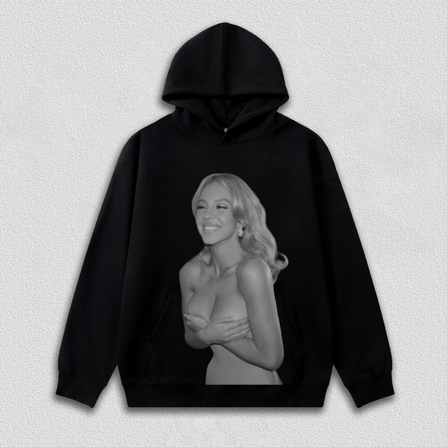 Sydney Sweeney 2025-12-1