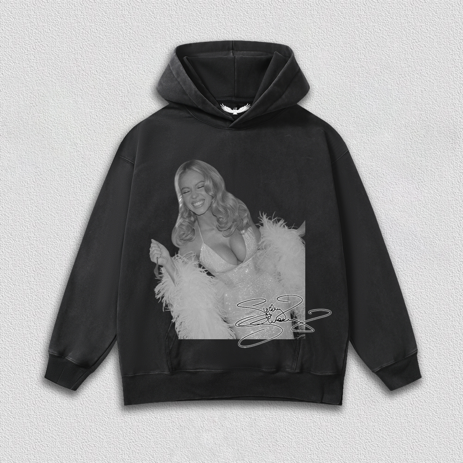 Sydney Sweeney 2025-12-4