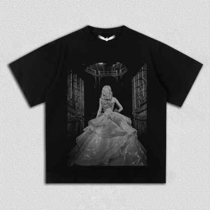 Ariana Grande tee