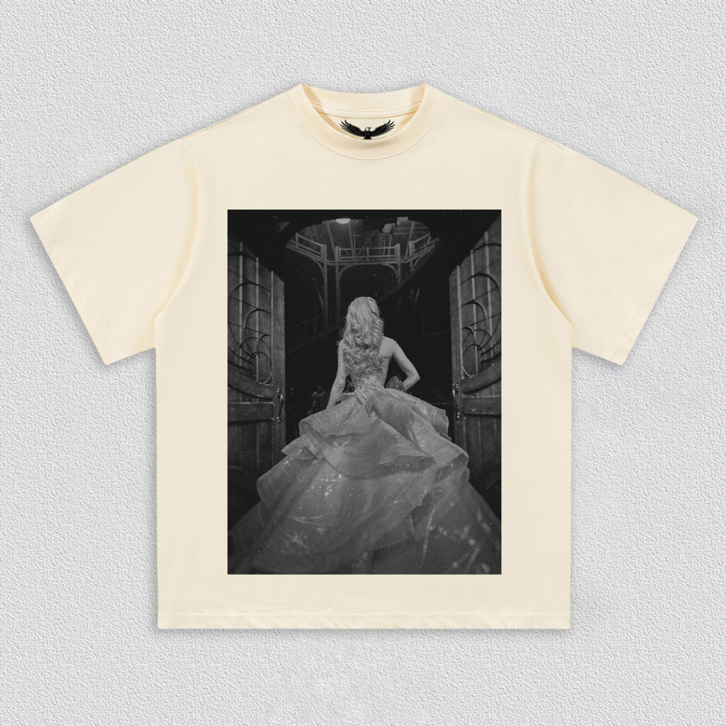 Ariana Grande tee