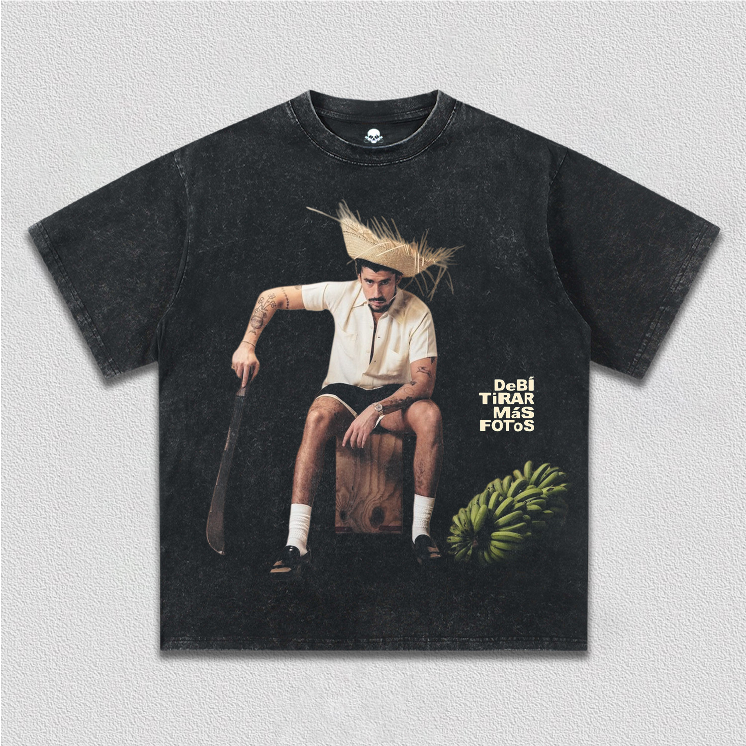 Bad Bunny & DeBí Tirar Más Fotos TEE