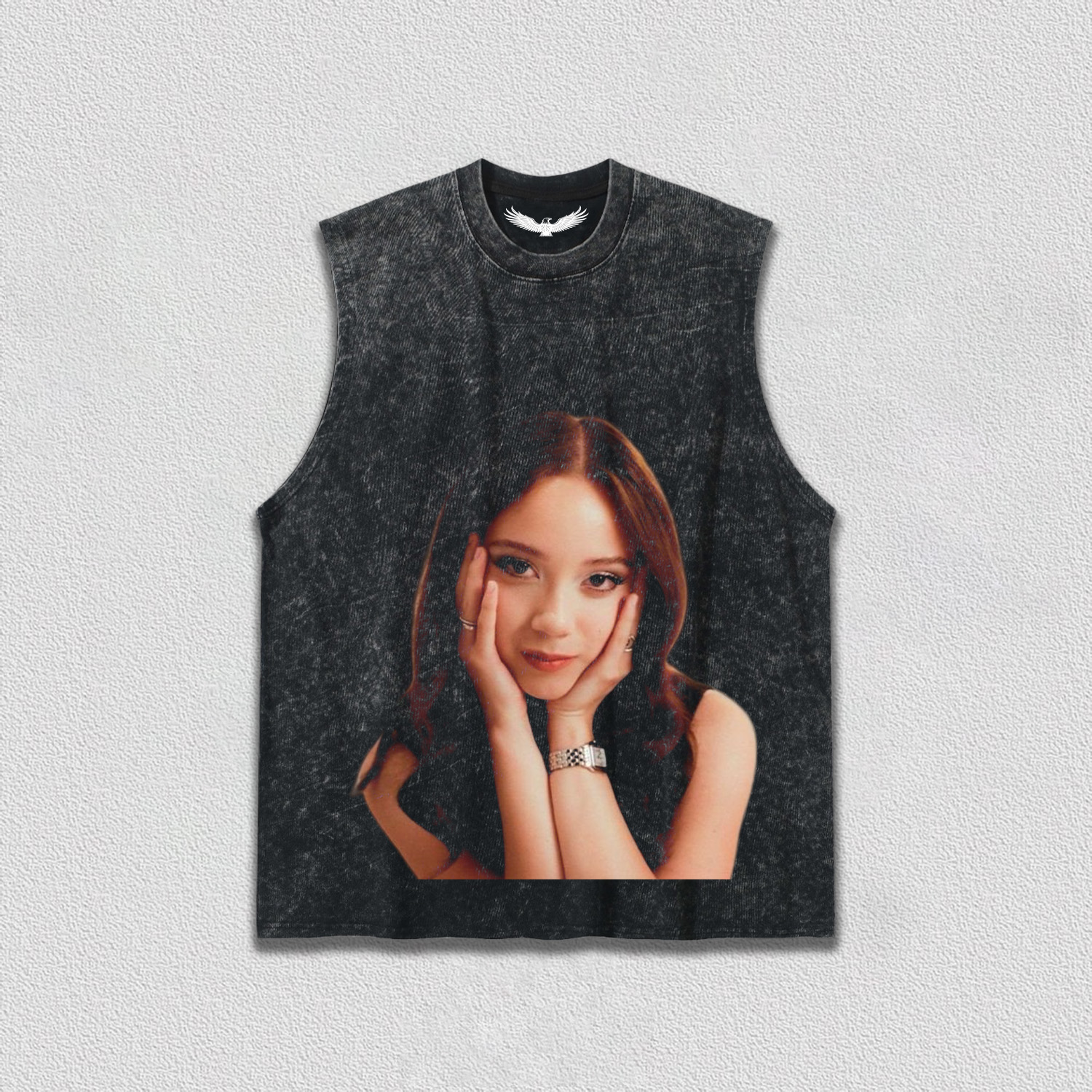 Laufey TEE