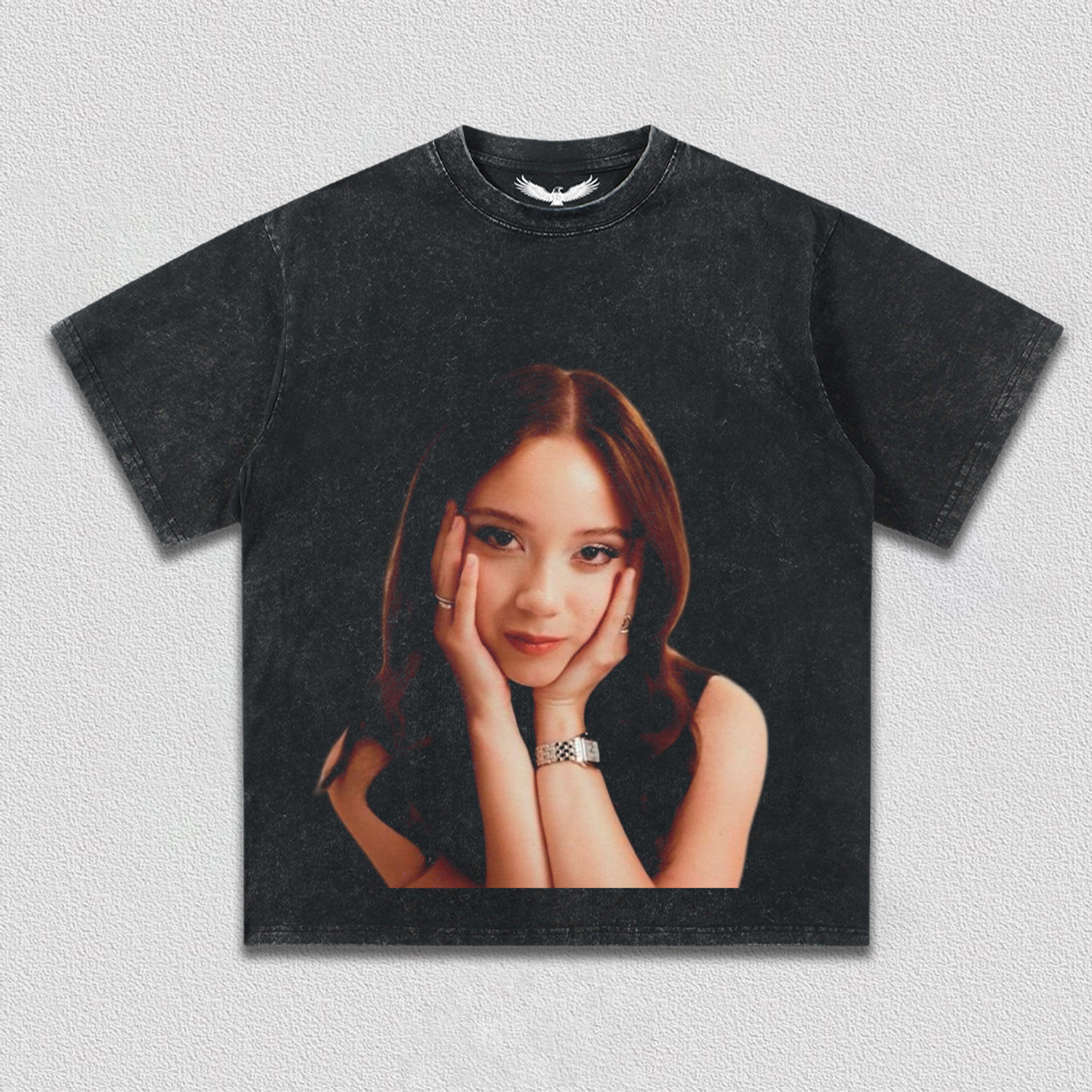 Laufey TEE