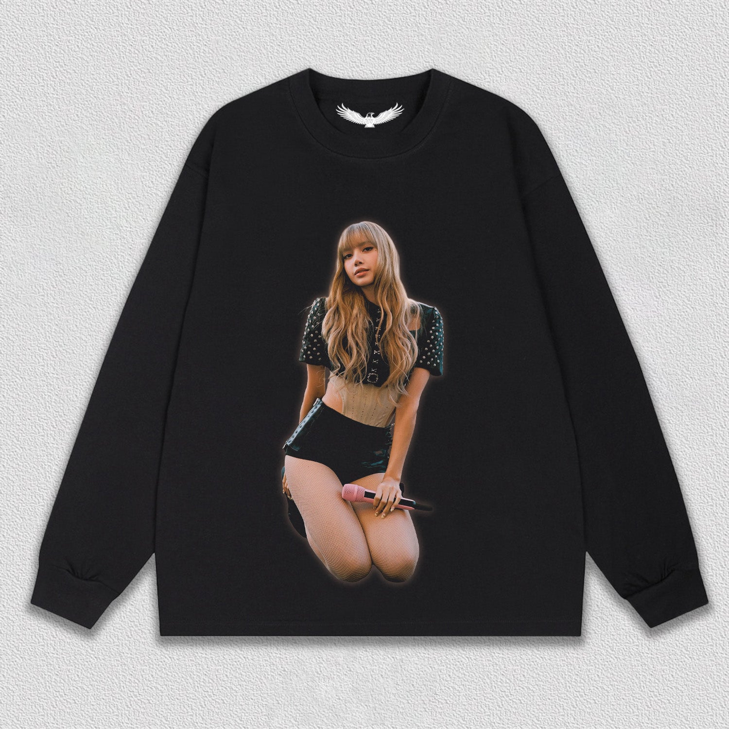 LISA TEE