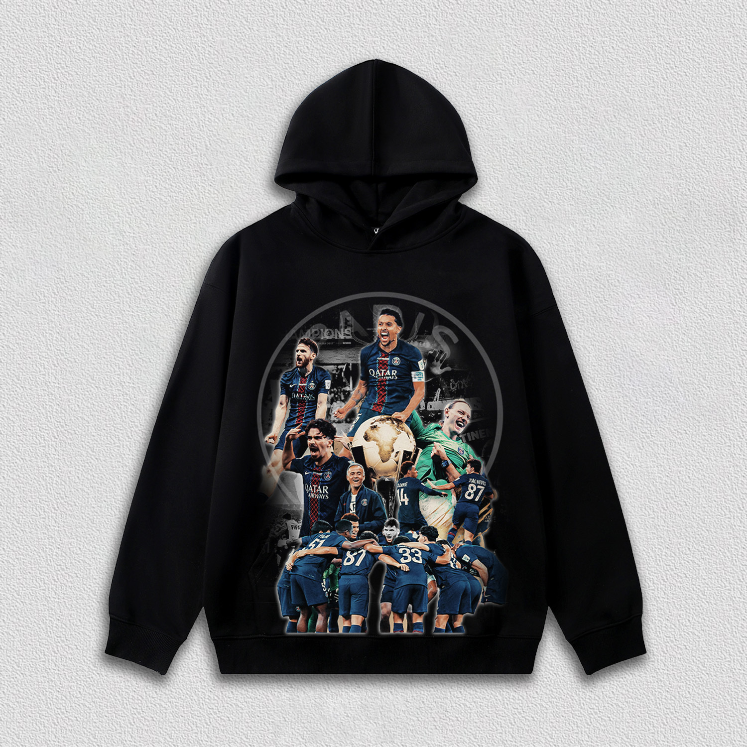 PSG WIN THE INTERCONTINENTAL CUP  TEE